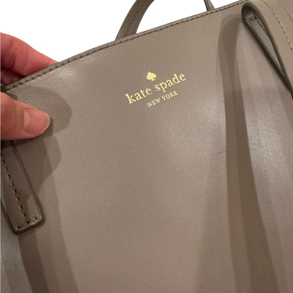 Kate Spade Seton Drive Karla Tote Bag Taupe $299 - Picture 4 of 11